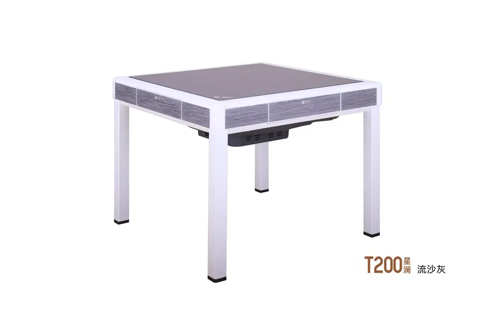 White Gray 4 leg